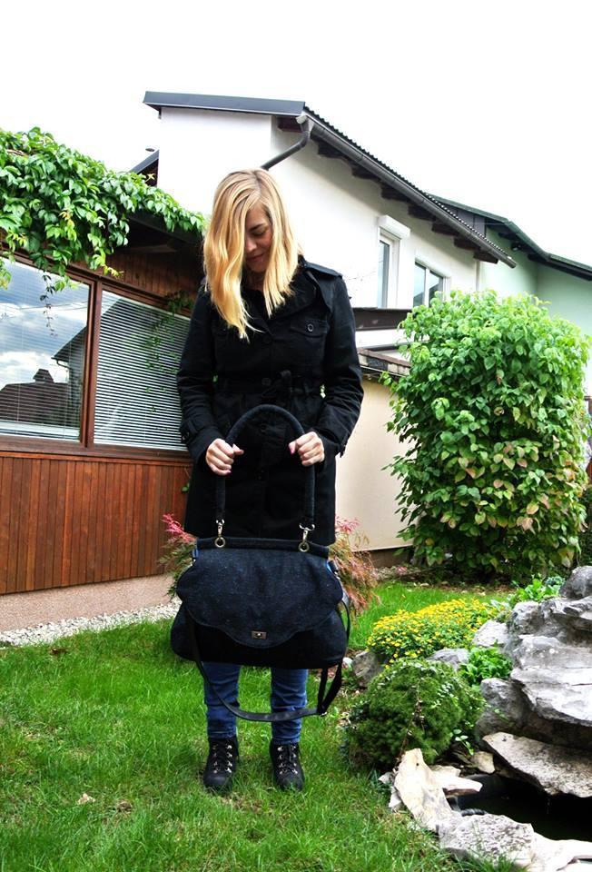 Wolly oversized torbica